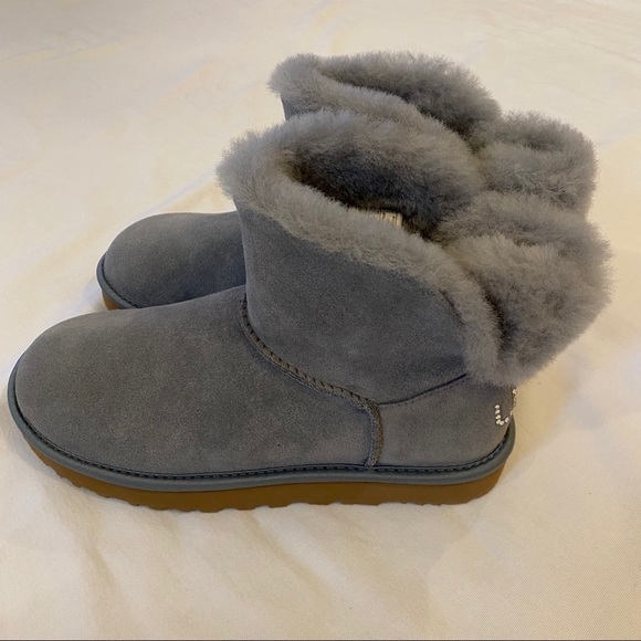 NWOT~UGG Women Mini Bling Swarovski Crystal Gray Boots Size 8 - Picture 5 of 11